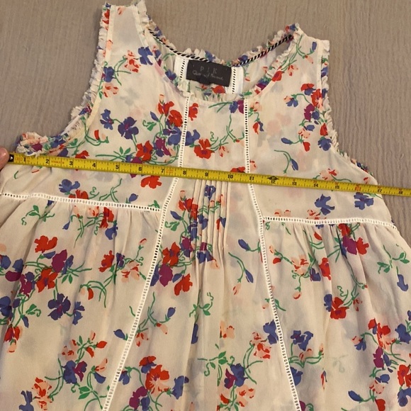 PJK Floral Sleeveless Women's silk Top. Size S - Picture 6 of 6